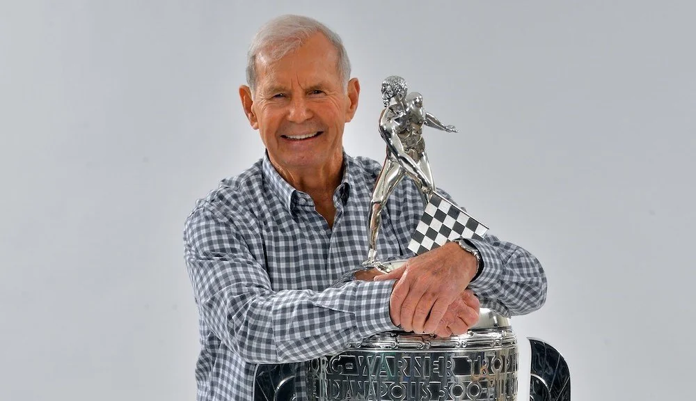
                  1963 Indianapolis 500 Winner Jones Dies at 90